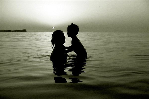 梦见洗澡是什么意思 梦见洗澡是什么意思