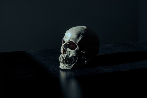 梦见骸骨是什么意思 梦见骸骨是什么意思