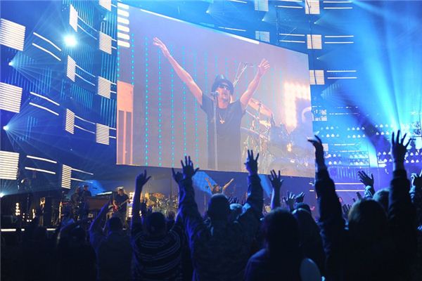 梦见名人是什么意思 梦见名人是什么意思